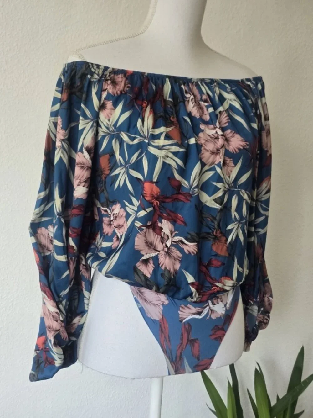 Zara blue tropical Cruise Vaca print off-shoulder bodysuit M - Picture 3 of 7